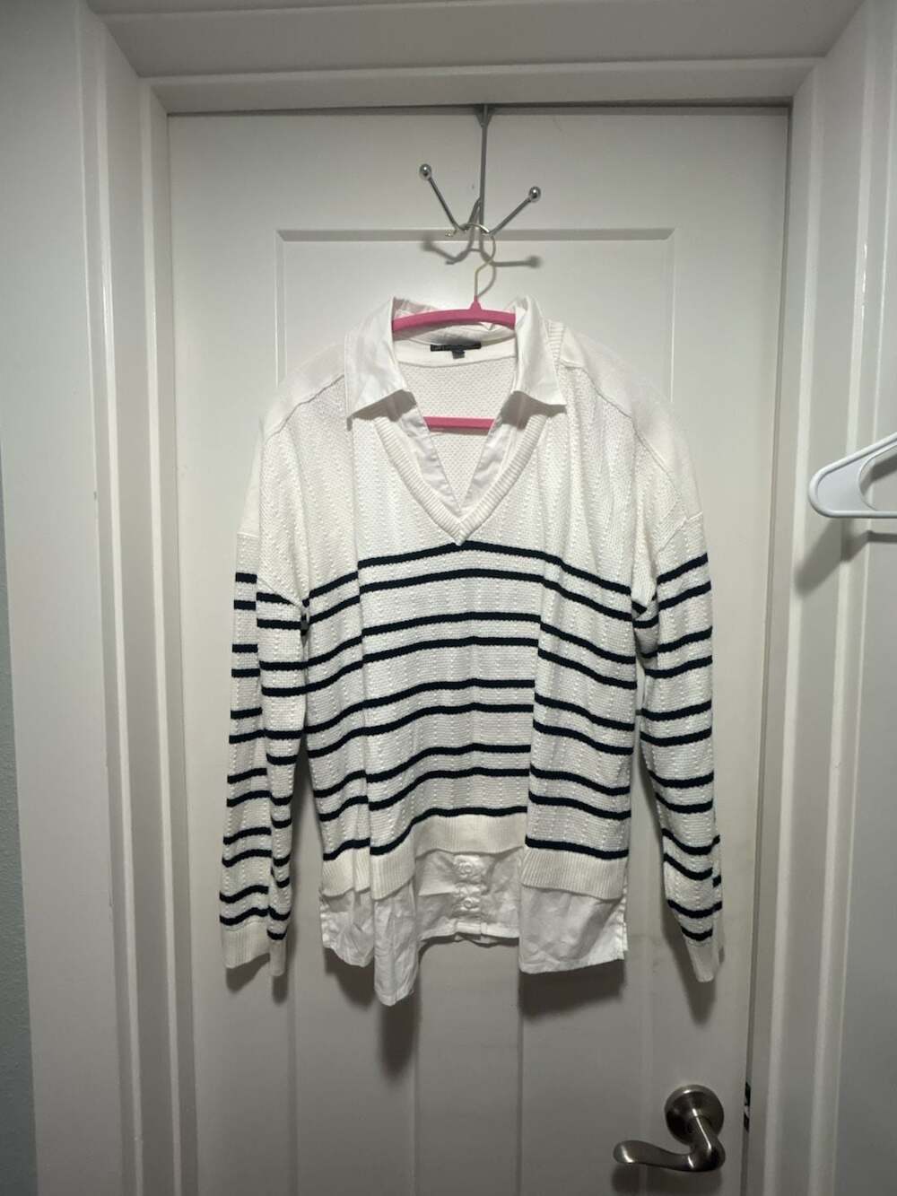 Adrianna Papell Striped Layered V-Neck Sweater Size L White Black